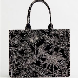 H & M Large black Jacquard tote bag